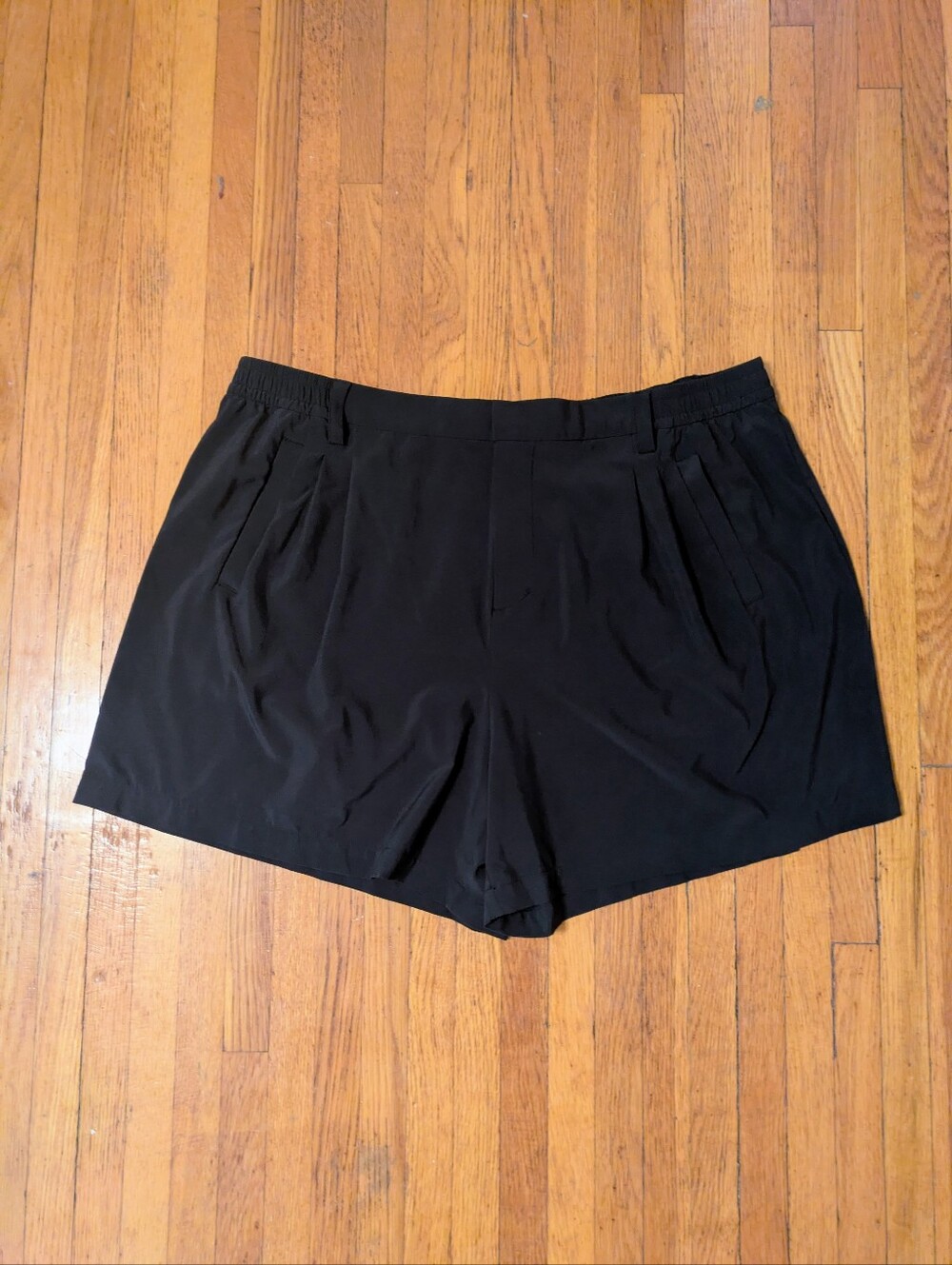 Vuori Villa Trouser Shorts Black Size XL